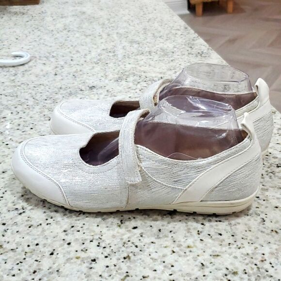 Comfort-Well by Beacon, Womans,Slip On. Hook and Loop Closure size 10W - Picture 4 of 8